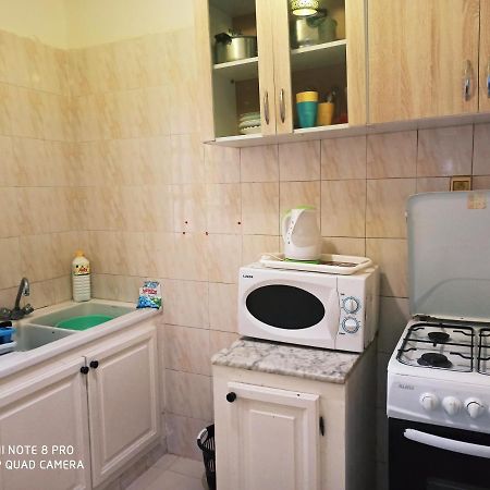 אריאנה Apartment Tunis 1 Near Airport מראה חיצוני תמונה